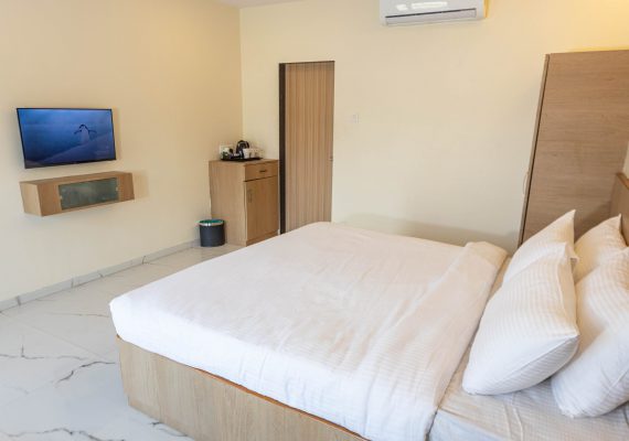 Empire Mountain View