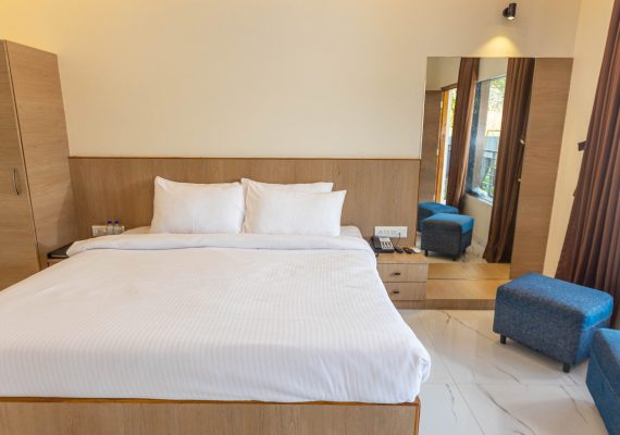 Empire Mountain View